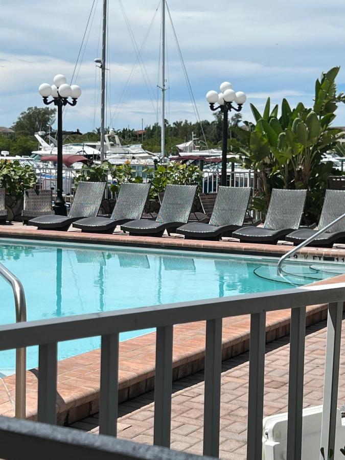 Marina Vibes - Sarasota Hotel Eksteriør billede